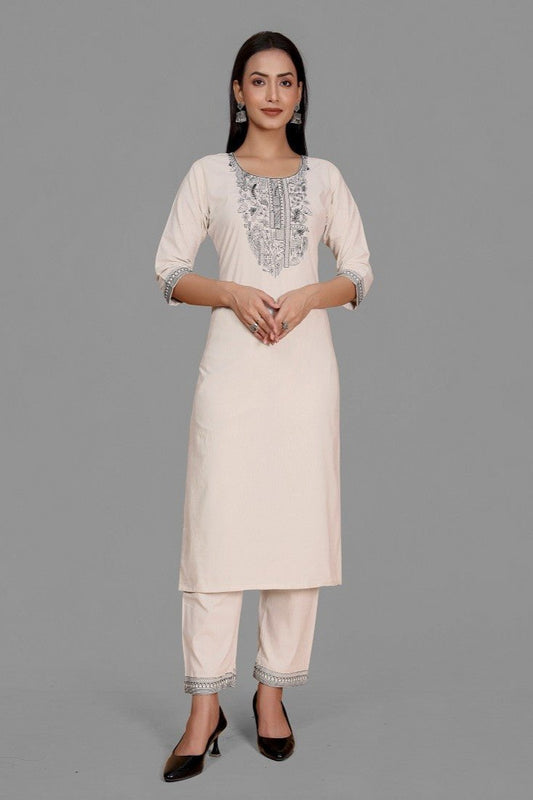 Aarushi Kurti With Pants