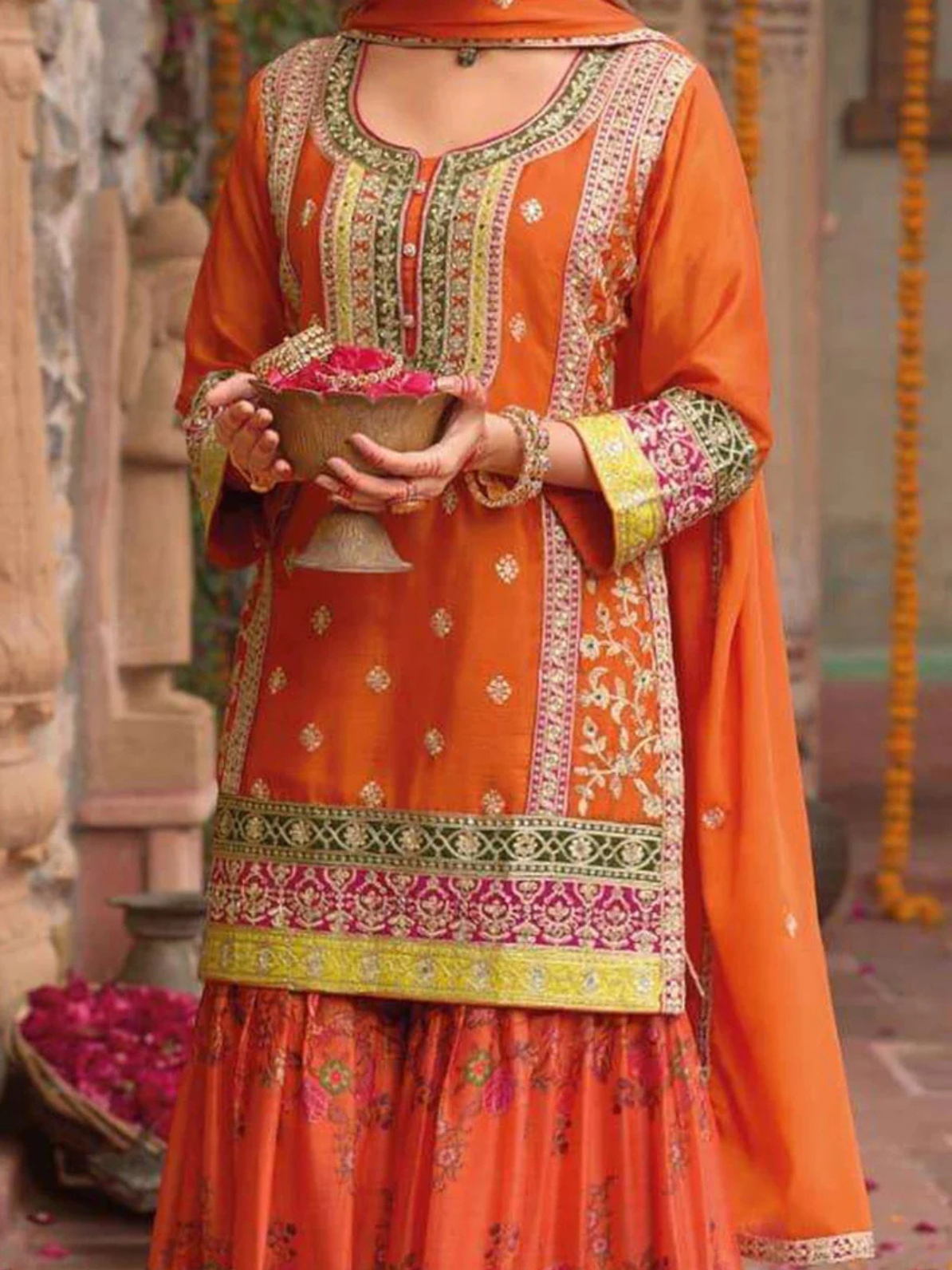 Inaya Palazzo Suit