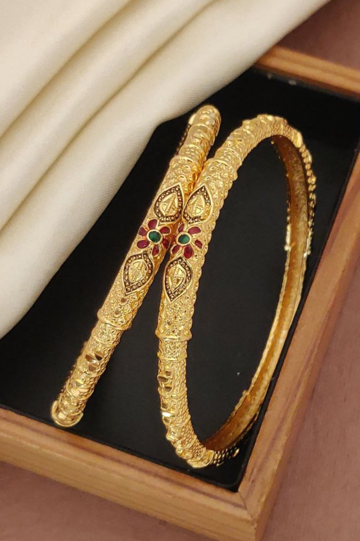 Laranya Micro Gold Bangle