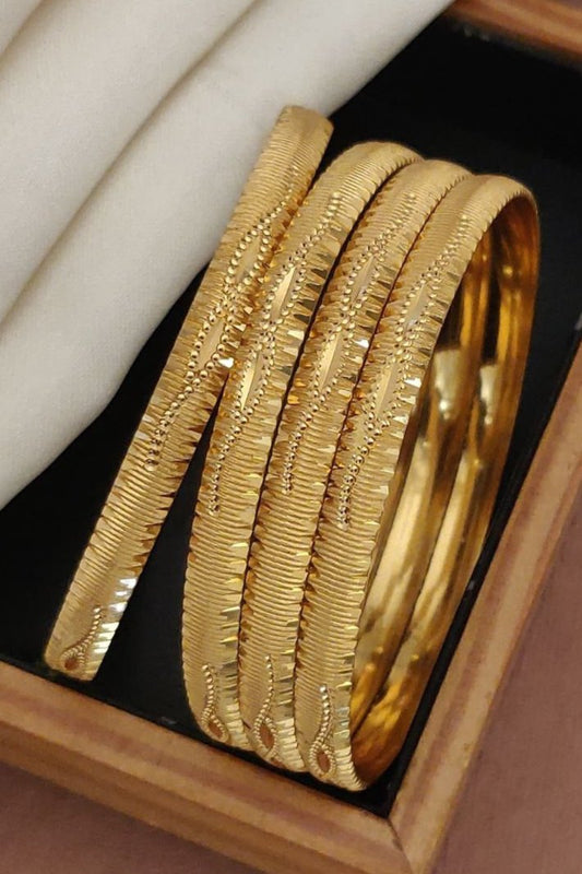 Nayara Micro Gold Patla Bangle