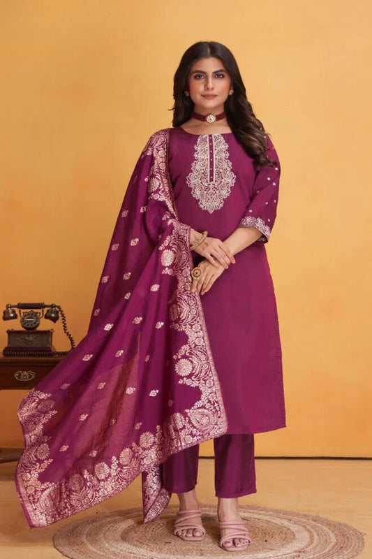 Revati Kurti Set