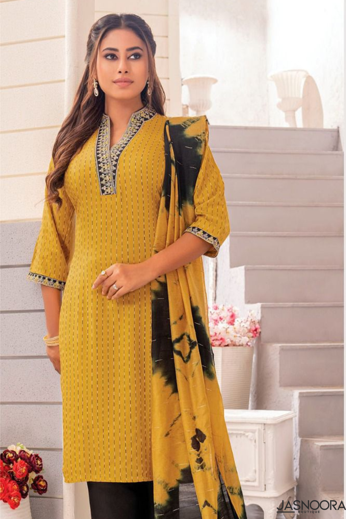 Rivanya Kurti Set