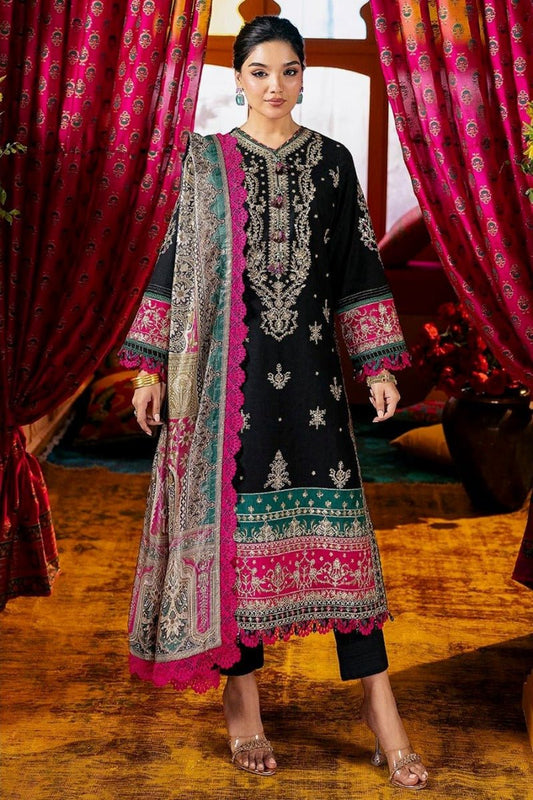 Sanaya Pakistani Suit