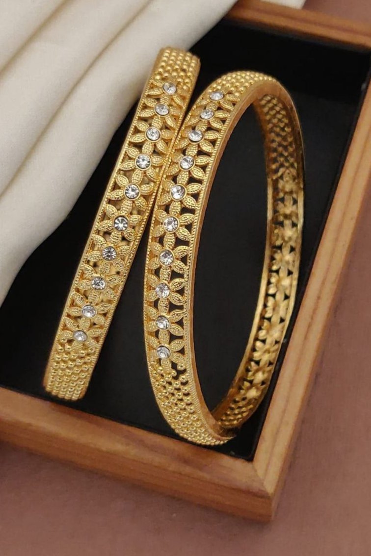 Shaina Micro Gold Bangle