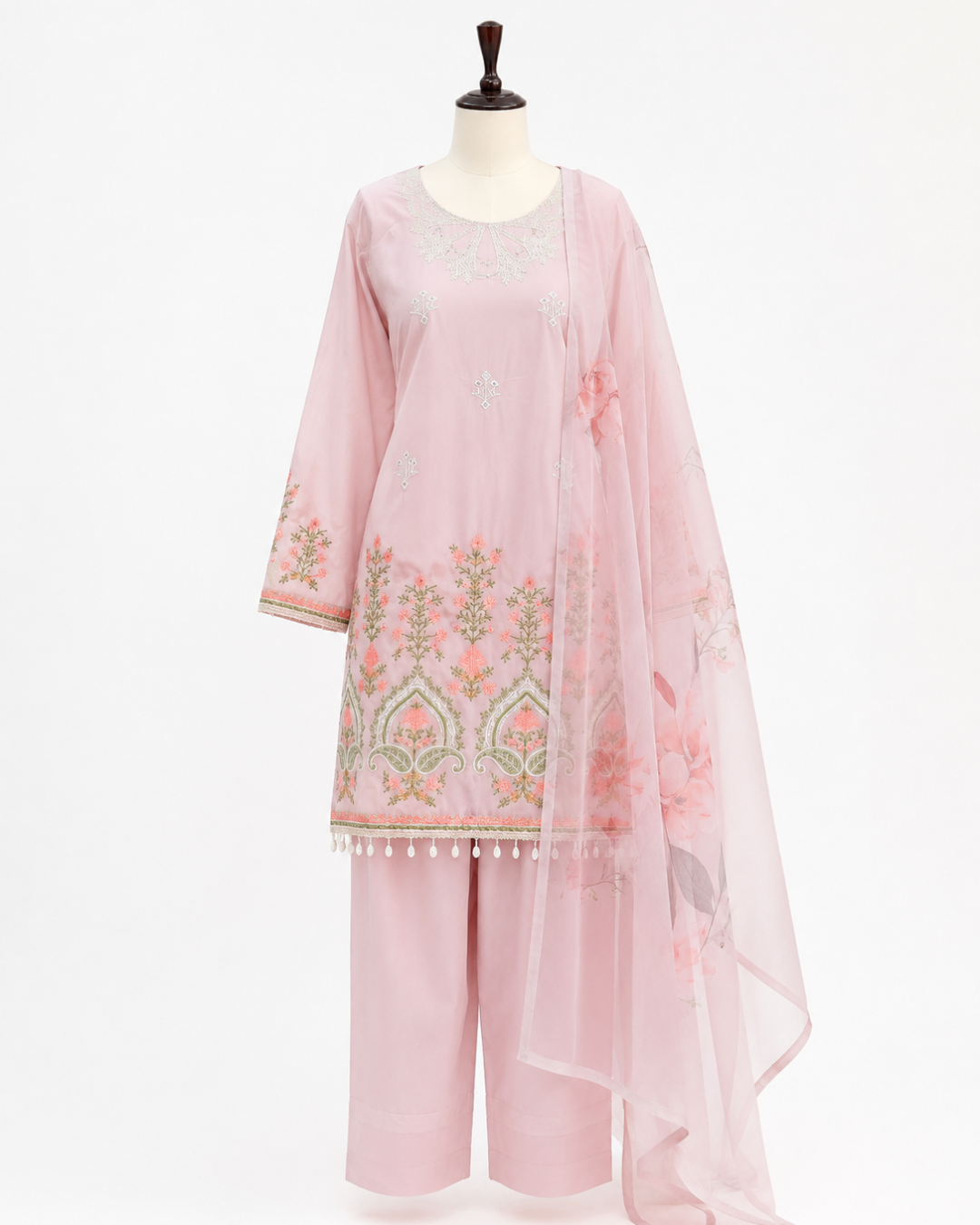 Ameera Farshi Suit