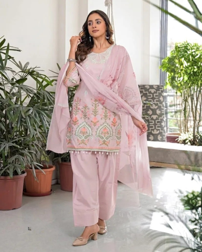 Ameera Farshi Suit