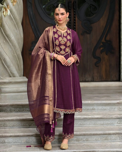 Maanya Anarkali Suit