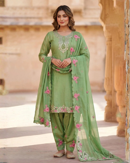 Naira Farshi Straight Cut Suit