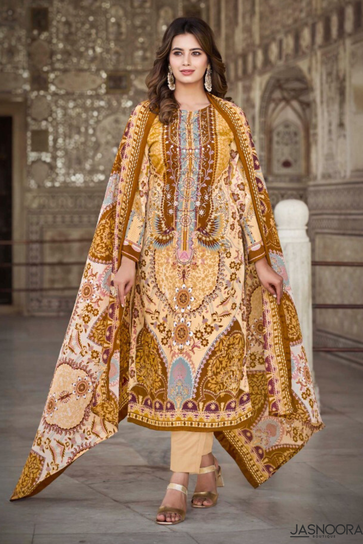 Zehra Pakistani Suit